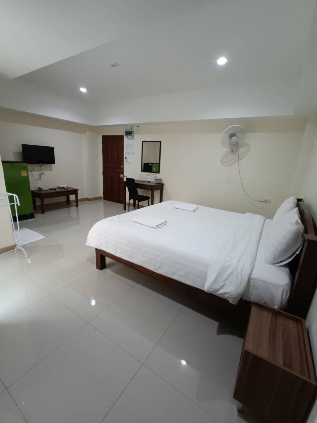Canary House Rachawong คานารี่ เฮ้าส์ ราชวงศ์ Chiang Mai Habitación foto